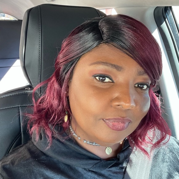 Meet your Posher, Cherry - Picture 2 of 2